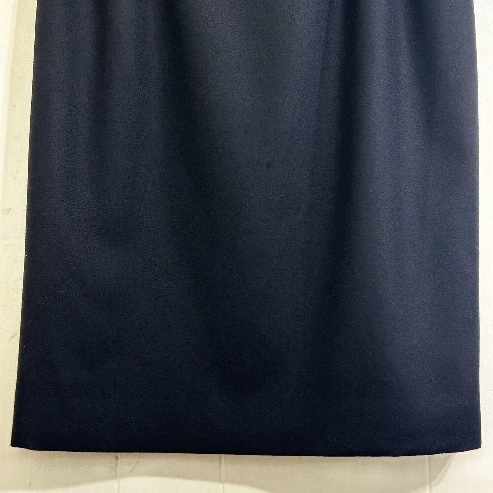 Pendleton Vintage Black 100% Virgin Wool Skirt Size 8 Knee Pleated Skirt - Picture 10 of 16